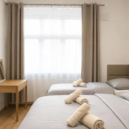 Apartmán Aurion Spacious 2br Near Castle - Parking - Up To 8 Guests