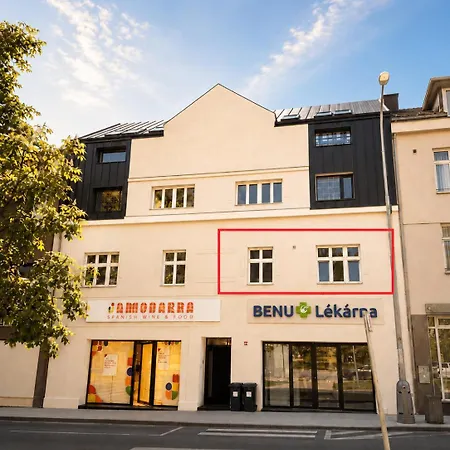 Aurion Spacious 2br Near Castle - Parking - Up To 8 Guests *